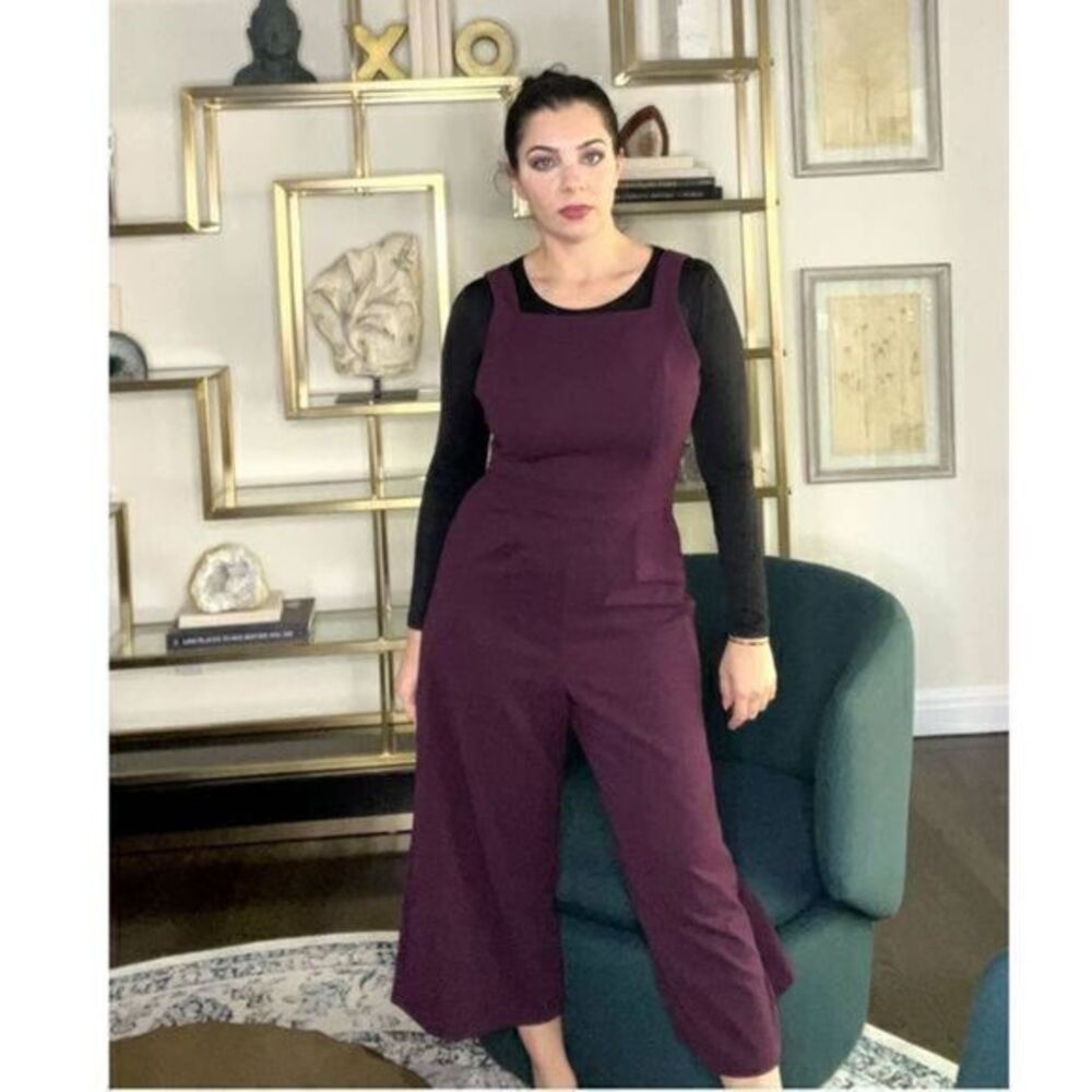 MIAMI Plum Color Sleeveless Cropped Ladies Jumpsuit Size SMALL